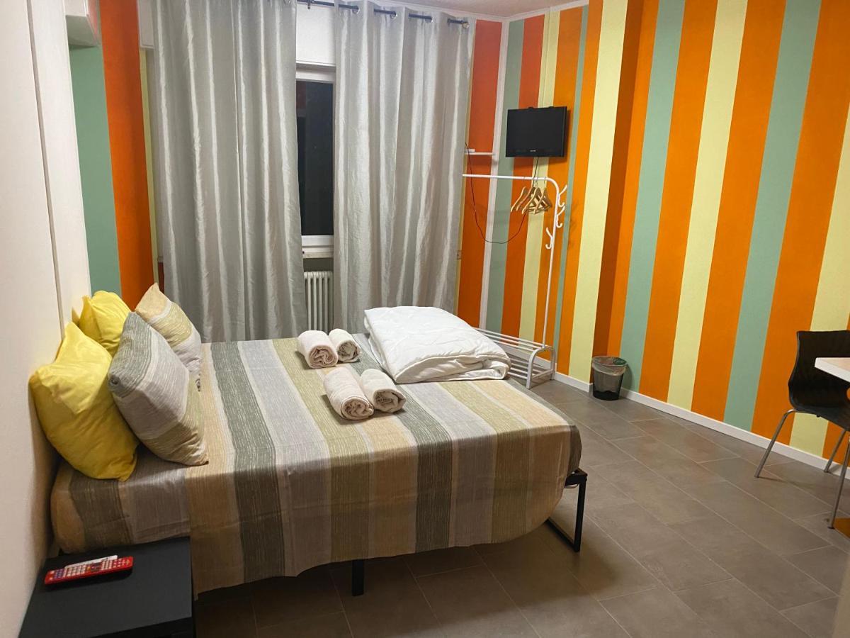 Bed and Breakfast Michelangelo House Trento Esterno foto